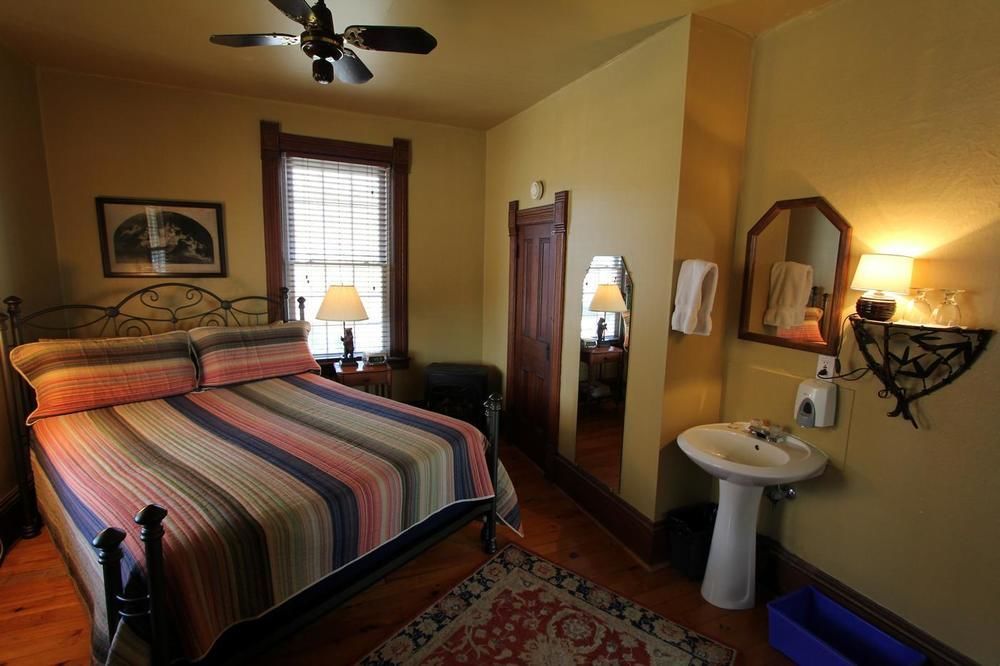 The Cove Inn Westport المظهر الخارجي الصورة